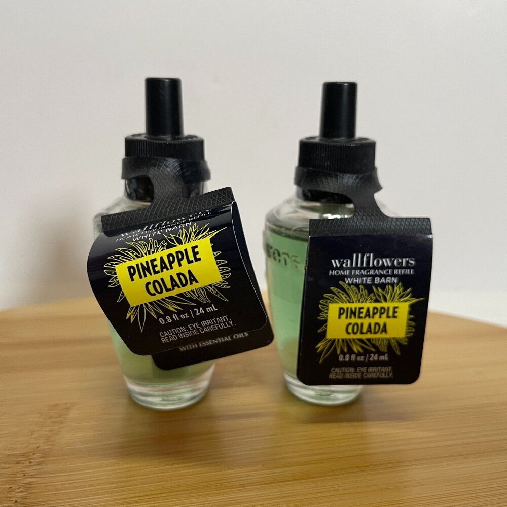 Bath & Body Works Pineapple Colada Wallflower Refills Bulbs Home Fragrance
